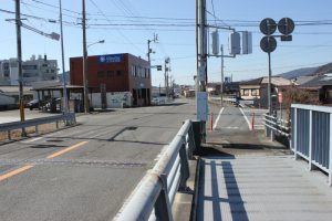 松田川を渡り宿毛市街へ（2018.2）